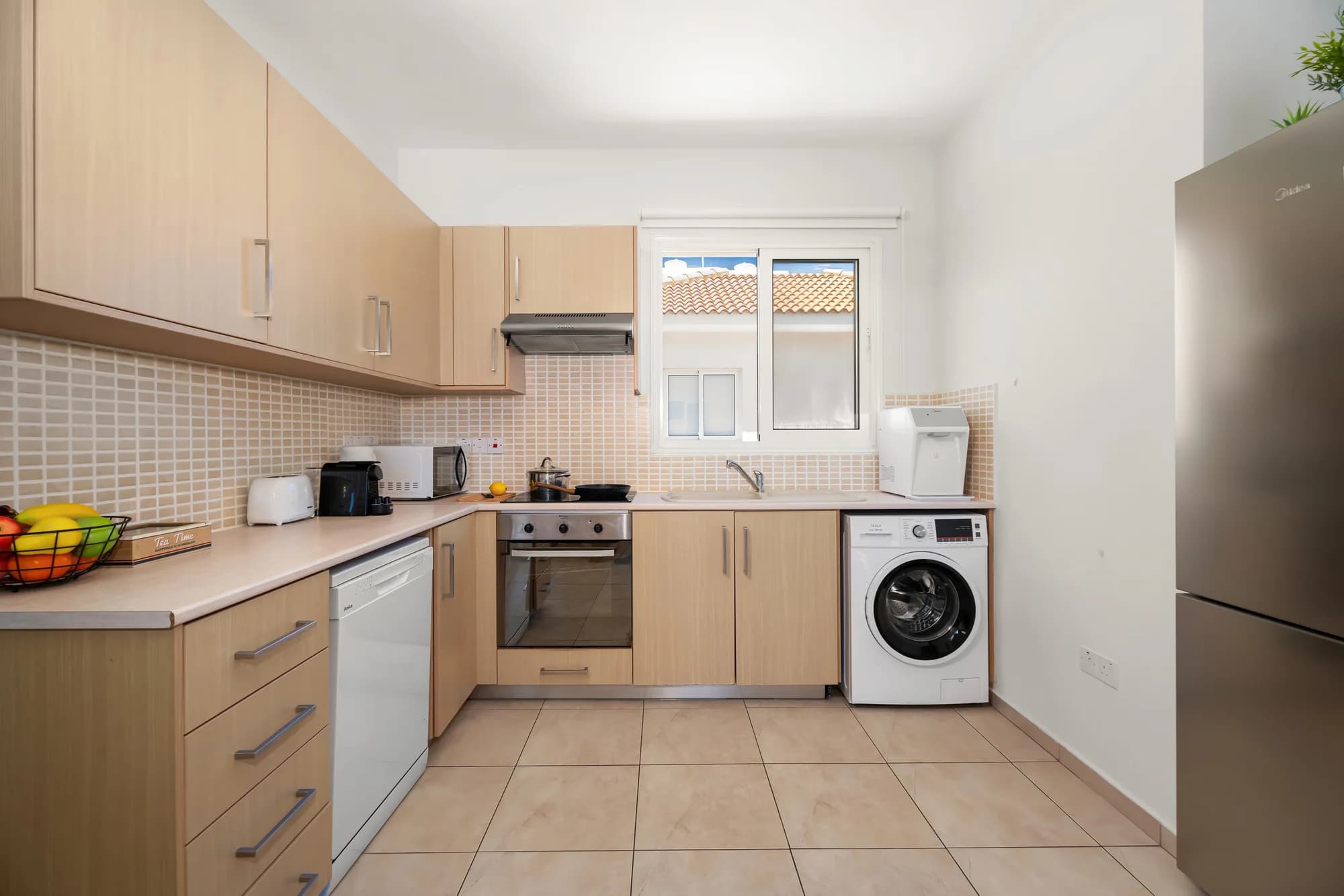 Sunny and Cozy Apartment