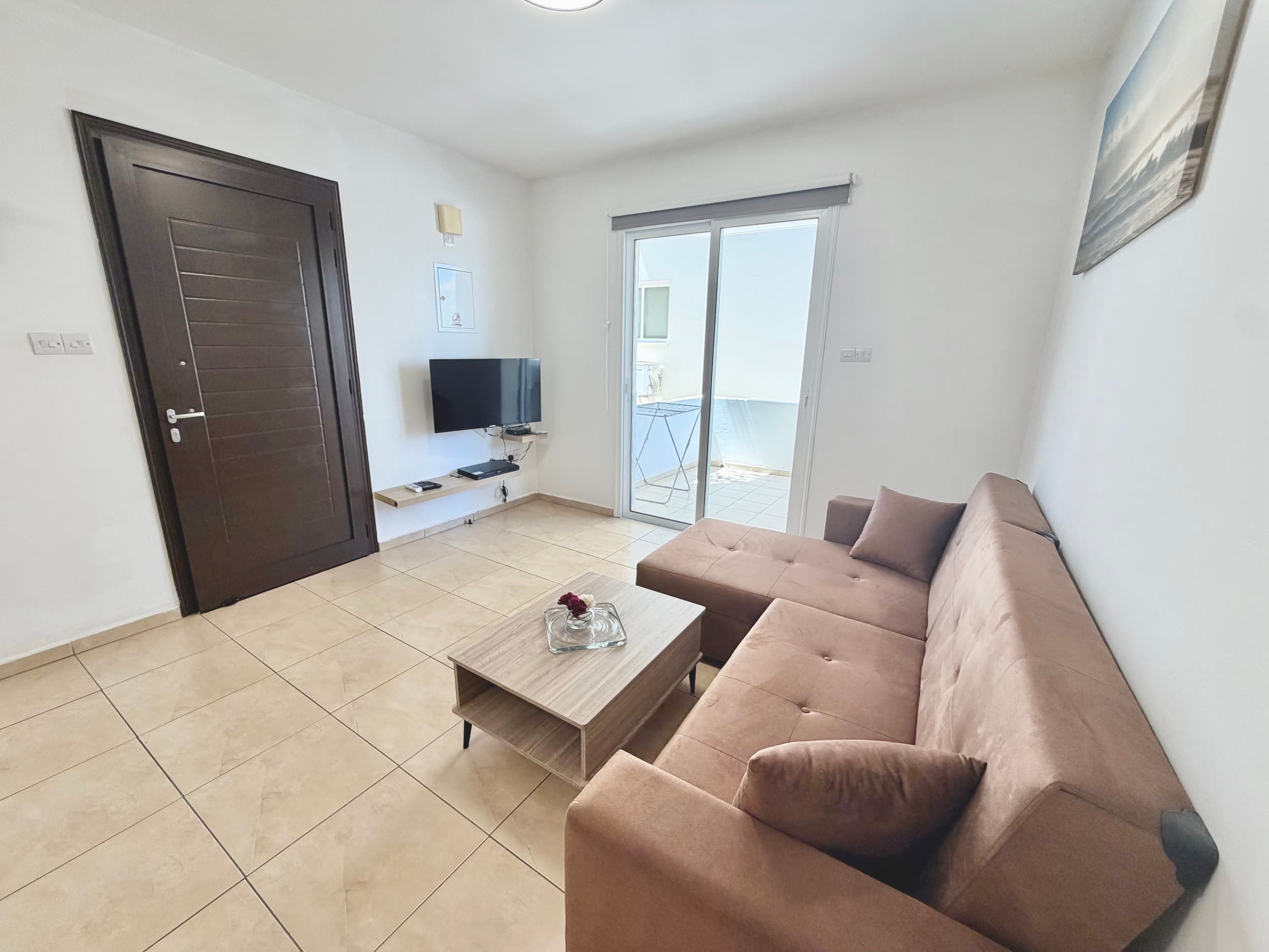 Amigo Adam Apartment MBA01S